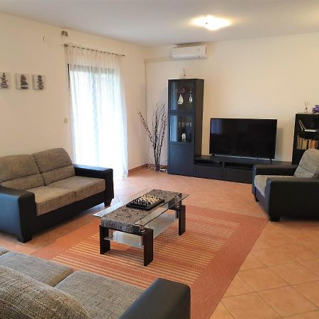 Holiday Home Elis Fažana Zewnętrze zdjęcie
