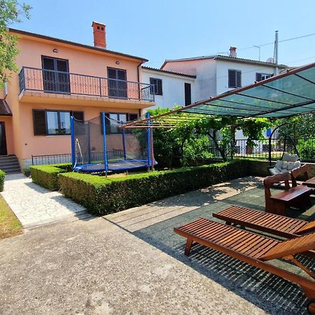 Holiday Home Elis Fažana Zewnętrze zdjęcie